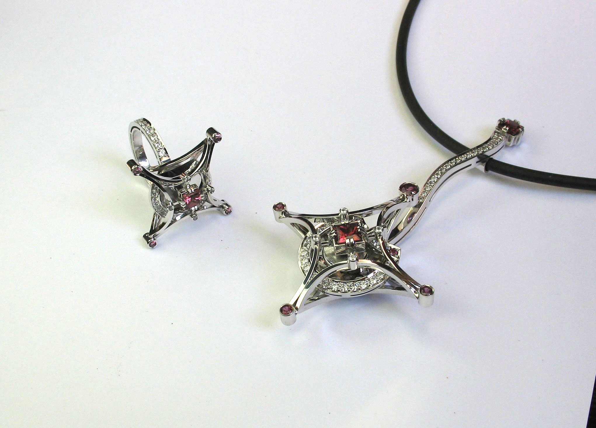 Necklace — milled and cast