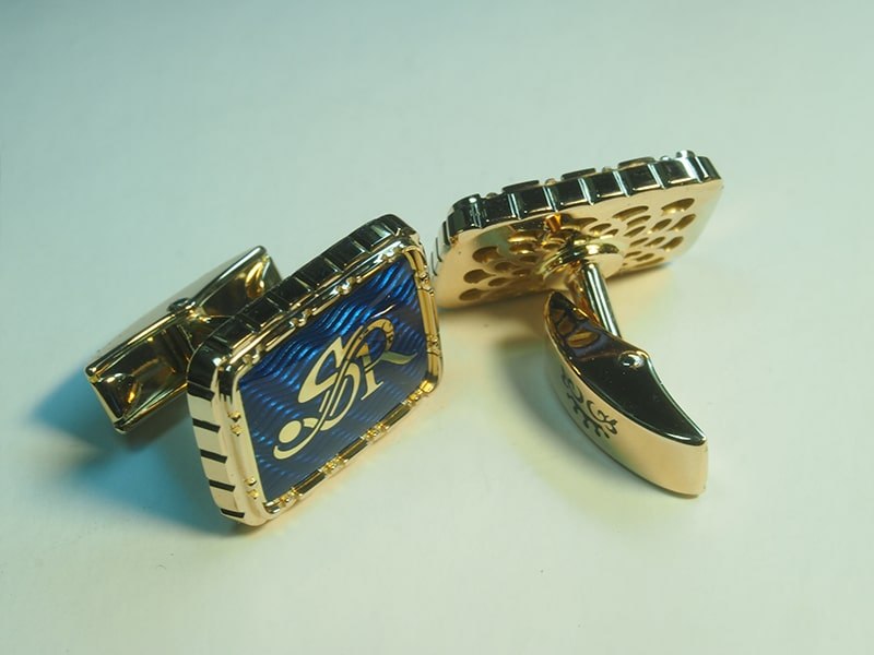 Finished jewelry — customer archive